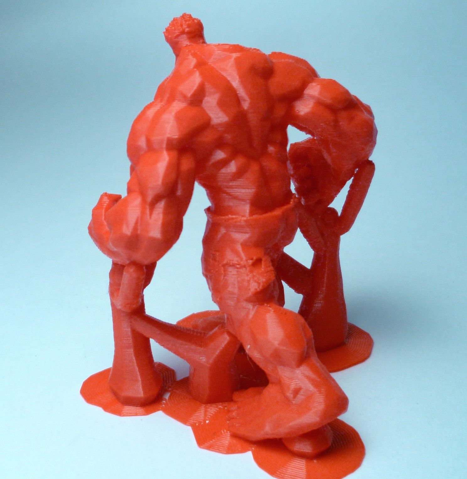 P1150130h.jpg Fichier STL gratuit Red Hulk - Low Detail・Plan pour imprimante 3D à télécharger, Maxter