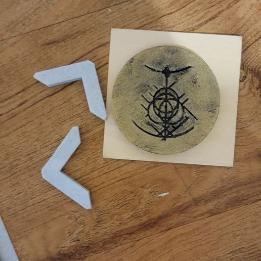 shield.jpg PS5 Plate - Elden Ring