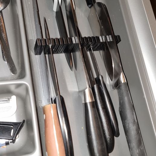 Knife holder - knife holder