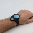 PXL_20230416_132611543.PORTRAIT.jpg 3D printed watch