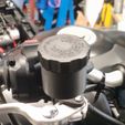 IMG_20230218_142609.jpg MT09 (RN69) front brake fluid reservoir fairing
