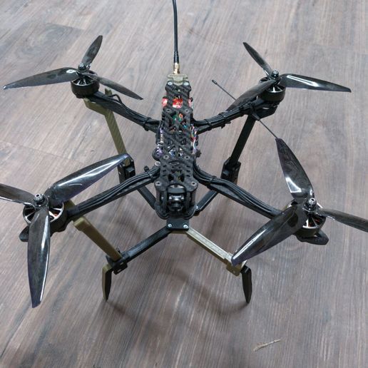 photo_2025-02-10_14-38-19.jpg Support de décollage pour drones