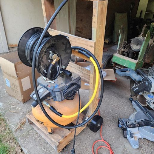 6 Inch wheel with 1/2in thru hole