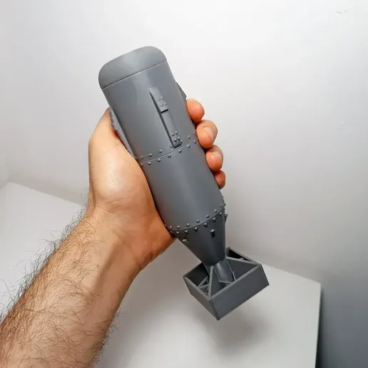 img_20240212_074838_edit.webp Bomb w/2 sections