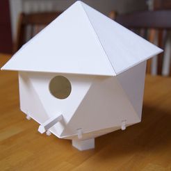 image00.jpg Icosahedron nest box / bird house
