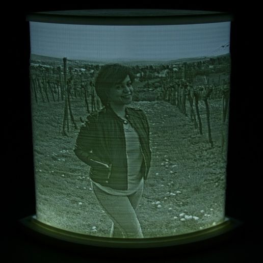 5132fc1887770275f0e1442ad00129ac_display_large.jpg Soporte de Lithophane personalizable con luz de fondo