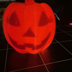 Girly-pumpkin-2.jpg Fichier STL Citrouille à l'envers・Design imprimable en 3D à télécharger