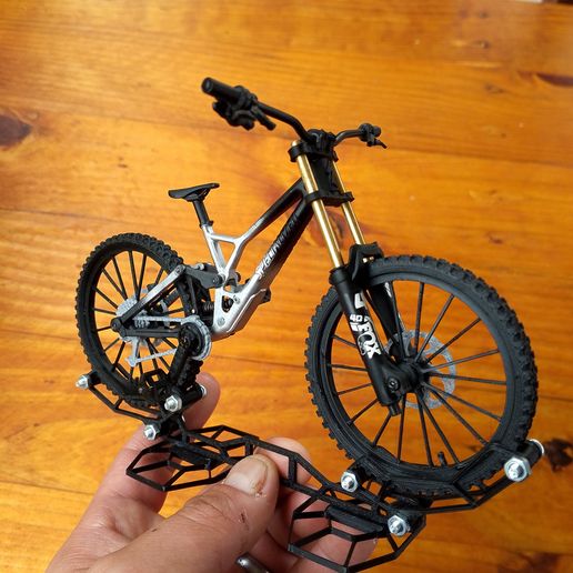 Specialized Demo 8 race / Full articulated - 3D model önizlemesi