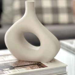 IMG-20230502-WA0049.jpg Fichier STL Vase à fleurs de forme nordique (3 fichiers)・Plan pour imprimante 3D à télécharger