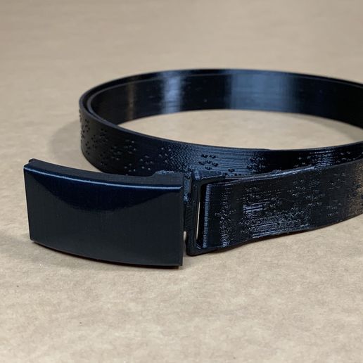 Belt_0004_A3A243F4-8337-4927-BF66-80B85AFF3829_1_105_c.jpg Gürtel