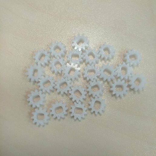 0-02-05-3f4bf327ab37c7e11578c797487477dc8c6873e31149c4e522788c111da695bd_578c49d6.jpg Gear for repair cup holder 4E0862081A and/or ashtray 4E0857951C4PK audi a8 d3