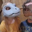 Screenshot_20220922-072503_Gallery.jpg STL file Carnotaurus Dino wearable mask with movable jaw・Model to download and 3D print