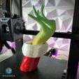 p2.jpg The Grinch Hand Wall Mount