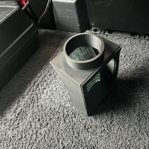 IMG_6605.jpeg California VW T5 T6 T6.1 Parking heater adapter for pop-up roof