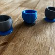 IMG_4333.jpg FLOWER POT WITH BASE