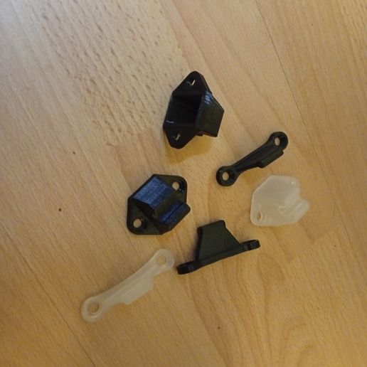 1753119450414.jpg Caravan door holder / Latch / Catch