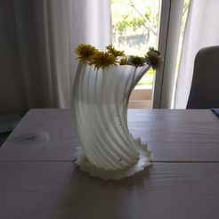 220bb141b0e91bc7dd1d624b9cae79b8_display_large.jpg Fichier STL Elvis Presley pompadour pompadour coupe de cheveux Vase Sweep・Modèle imprimable en 3D à télécharger