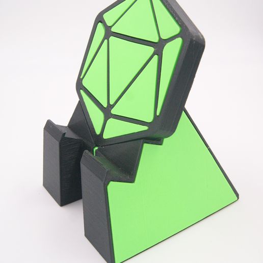 D20 CellPhone Stand 3D model