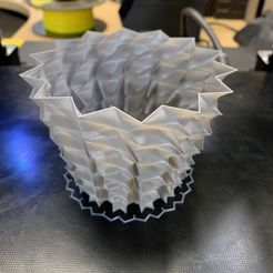 Vase piquant