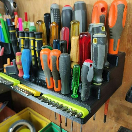 SCREWDRIVER SUPPORT 3D model