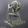 alio-ronto4.jpg Alien holding a cat (xenomorph)