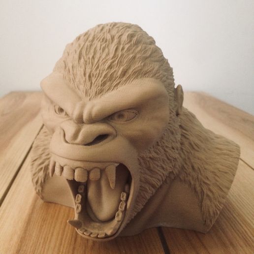 IMG_E7124.JPG Gorilla piggy bank