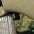 DSC_0499.jpg AUGGERS paddle magazine release conversion for Steyr AUG standard stock