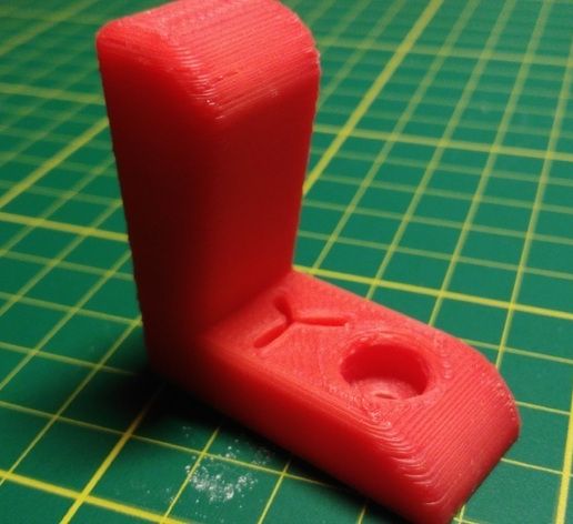 63cd0e60d4f1ea6c647b87b85b4e3636_preview_featured.jpg Drone Hanger