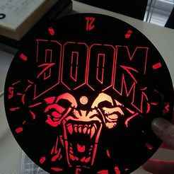 DOOM-Uhr