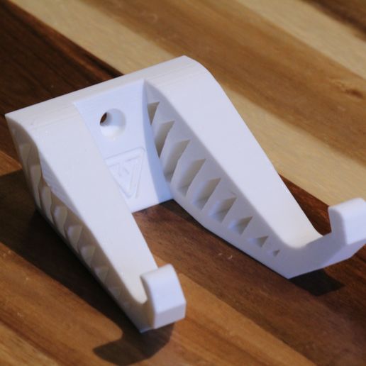 IMG_2515_square.jpg Настенный держатель контроллера