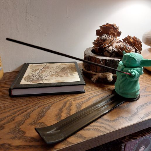 Baby Yoda Incense Holder (fragrance diffuser) 3D model