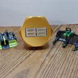 307123321_502442487886835_8127513721351321133_n.jpg Battlebots Golden Bolt "Mini"