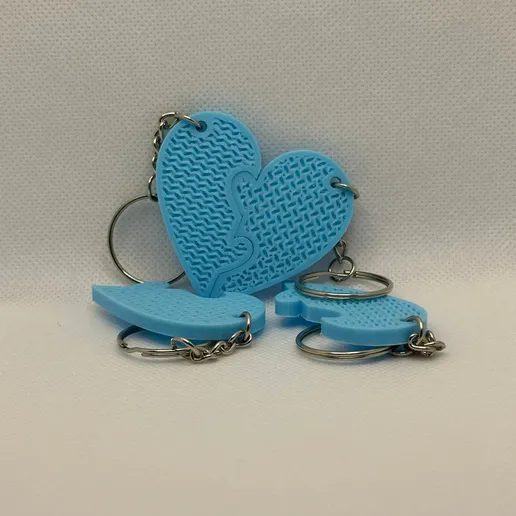STL file Interlocking Heart Couples Keychain 💜 ・3D print design to ...