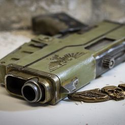 warhammeer.jpg STL-Datei Warhammer 40K HANDGUN kostenlos・Design für 3D-Drucker zum herunterladen