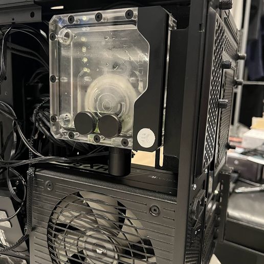 Lian Li PC-O11 Mini Air Back Reservoar Mount 3D model