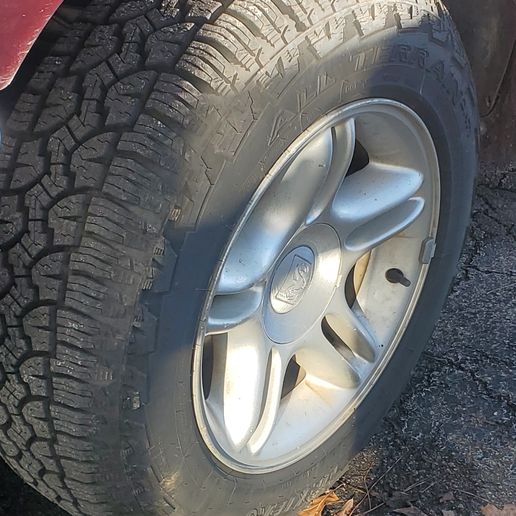 Dodge Dakota R/T center cap 98-03