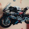 1.BMW_S1000M.jpg Lego BMW S1000RR 42130 Suporte de parede