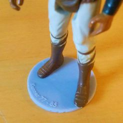 DSC_0221.jpg STL-Datei Kenner Star Wars Figure Stands kostenlos・3D-Druck-Modell zum herunterladen