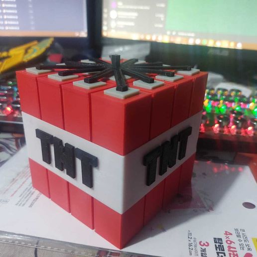🎨 TNT MINECRAFT (SEPARATE COLORS)・ STL File for 3D printing・Cults - Main Image
