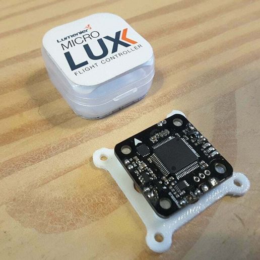 20170222_102554.jpg Free STL file LUMENIER MICRO LUX F4 Adapter Flight controler 20x20mm/30.5x30.5mm・Object to download and to 3D print, Microdure
