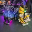 20221004_121306.jpg Fichier 3D CorBee - Corgi flexible dans un costume d'abeille・Objet imprimable en 3D à télécharger