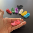 2.png STL-Datei Crocs Schlüsselanhänger・Modell zum Herunterladen und 3D-Drucken
