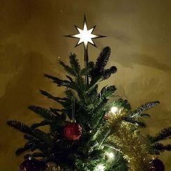 20181216_171805.jpg Shinning christmas tree star