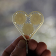 Capture_d_e_cran_2016-01-11_a__10.16.29.png Heart Gear Keychain