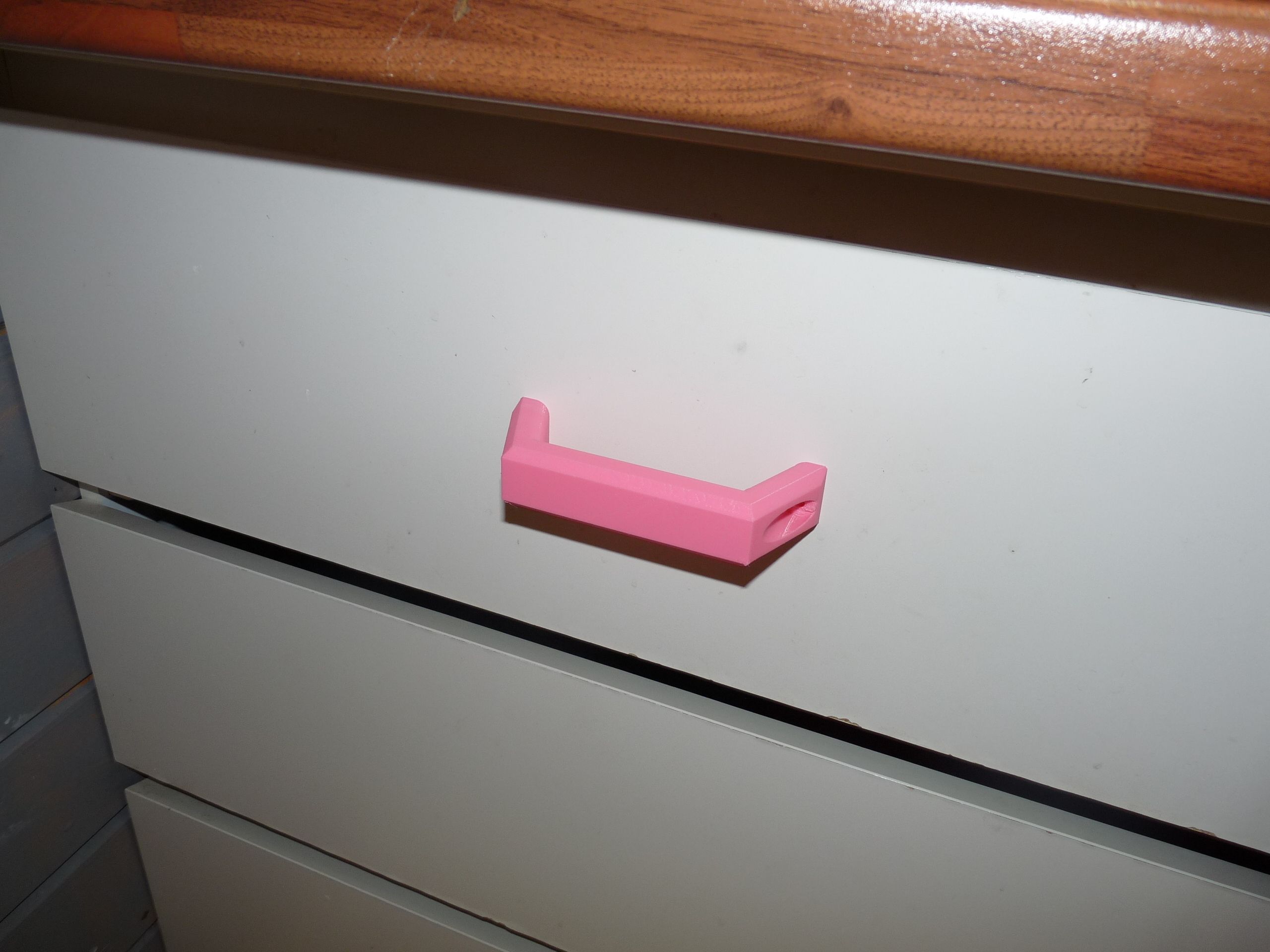 P1210327.JPG Download free STL file Sturdy handle for plaquard drawers • 3D printing template, Pachypodium