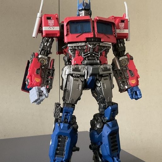 IMG_0852.jpg MPM12 Optimus prime movable hand
