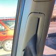 WhatsApp-Image-2024-03-18-at-23.17.02.jpeg Volvo S70 SEAT BELT BAKELITE