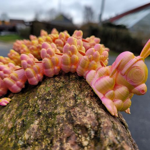 Easterbuns articulating egtastic dragon 3D model