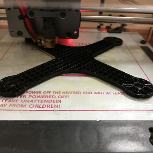 3dex_4768.JPG Quadcopter in 140er Größe - von 3DEX