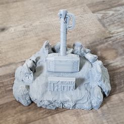 newthor5.jpg STL file Thor's Hammer Phone Stand・3D printer design to download